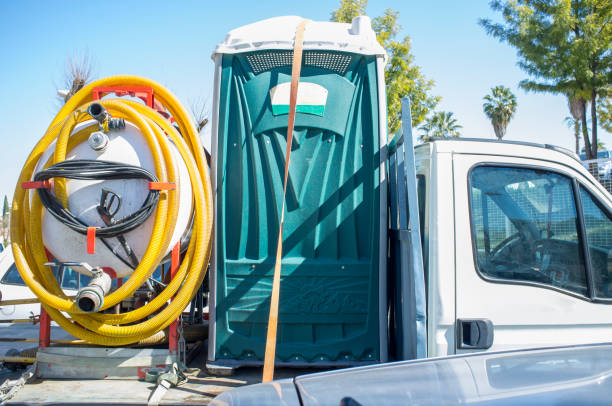 Best Luxury portable toilet rental  in Clifton Forge, VA